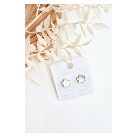 Delicate white and gold floral earrings