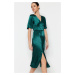 Trendyol Green Plain Fit midi tkané saténové rozparkové šaty s výstrihom do V