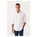 Avva Men's White 100% Cotton Thin Soft Touch Buttoned Collar Long Sleeve Regular Fit Shirt
