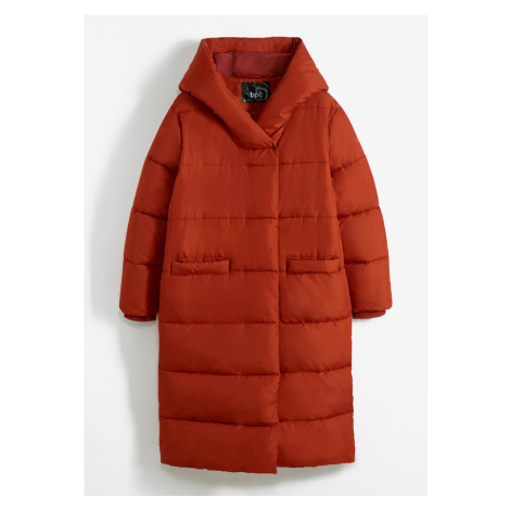 Vatovaný kabát, oversize, s kapucňou, z recyklovaného polyesteru bonprix