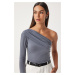 Happiness İstanbul Women's Gray One-Shoulder Gathered Detailed Knitted Blouse