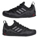 Pánska nízka turistická obuv ADIDAS Terrex Swift Solo 2.0 core black grey three grey six