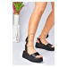 Fox Shoes Women's Black Chunky-soled Ankle Sandals