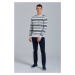 SVETER GANT D1. STRUCTURED STRIPED CREW biela