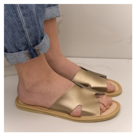 Dámske luxusné kožené zlaté papuče CARMEL John-C