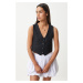 Happiness İstanbul Women's Black Linen Short Vest