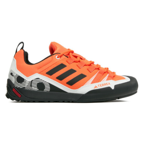 Adidas Sneakersy Terrex Swift Solo 2 IE6902 Oranžová