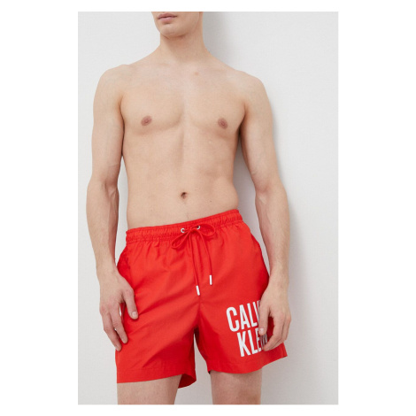 Plavkové šortky Calvin Klein červená farba