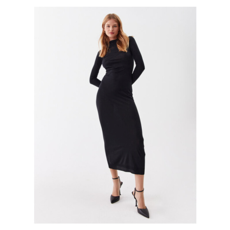 Calvin Klein Každodenné šaty K20K205755 Čierna Slim Fit