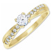 Brilio Pôvabný prsteň s kryštálmi zo zlata 229 001 00810 54 mm