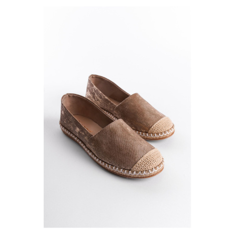 Capone Outfitters Pasarella 001 Women's Espadrille