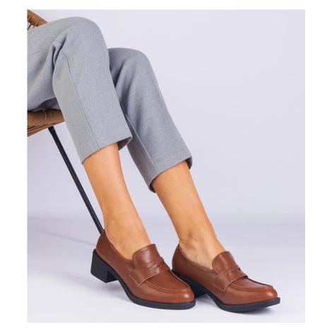 Gemre Hnedé dámske poltopánky z ekokože na nízkom opätku Astrelia