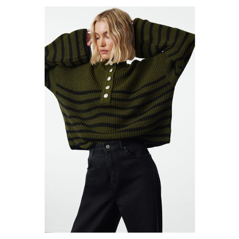 Trendyol Khaki Wide Neck Striped Knitwear Sweater