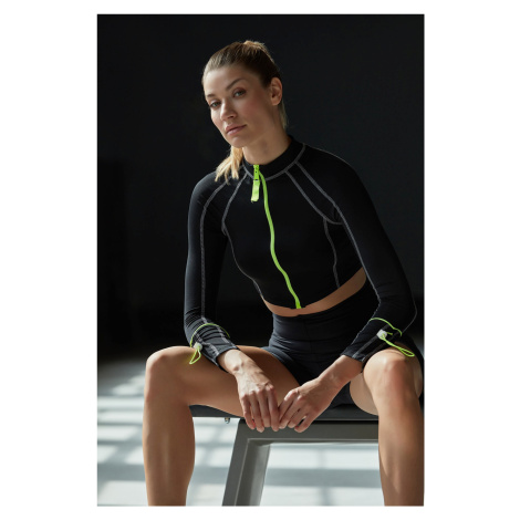 Trendyol Black Crop Zippered Knitted Sports Top/Blouse