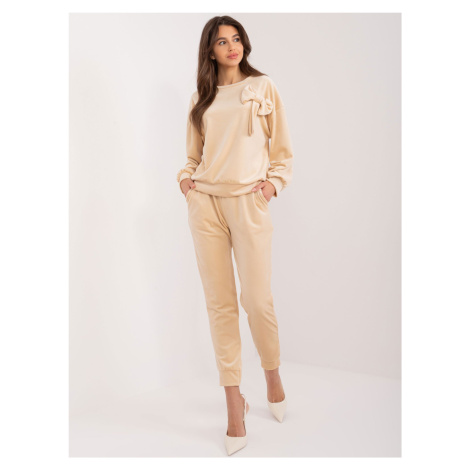 Dámske teplákové súpravy