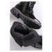 Čierne lakované členkové topánky 2-25233