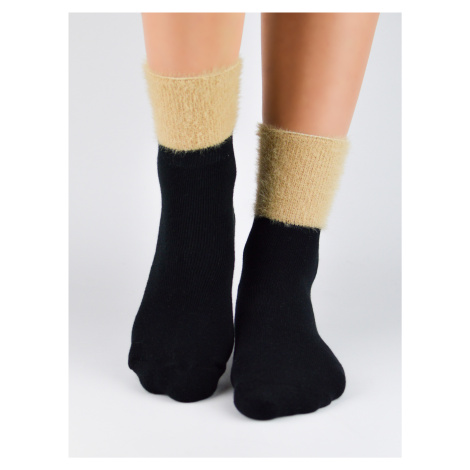 NOVITI Woman's Socks SF001-G-01