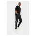 Trendyol Black Men's Regular Fit Pocket Detailed Embroidered Rubber Leg Sweatpants