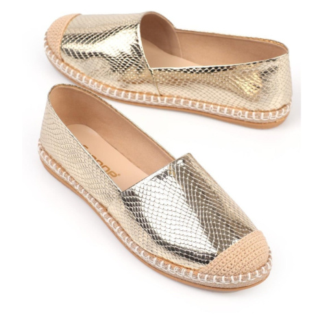 Capone Outfitters Espadrilles - Gold-colored - Flat
