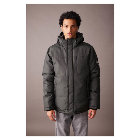 DEFACTO Water Repellent Hooded Puffer Jacket with Zipper and Snap Pocket