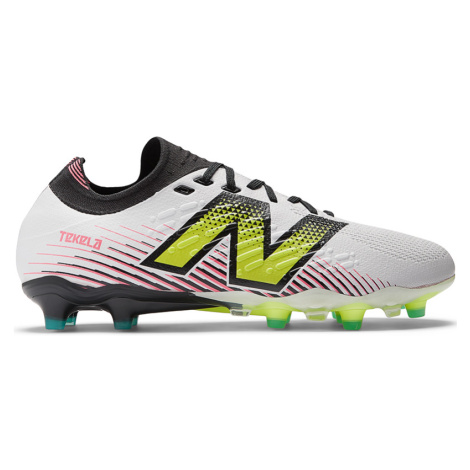 Futbalové topánky New Balance TEKELA PRO FG V4+ ST1FLH45 – biele