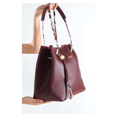Capone Outfitters Capone Merida Women's Claret Red Shoulder Bag