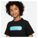 Nike NSW TEE AMPLIFY SP23 Chlapčenské tričko, čierna, veľkosť