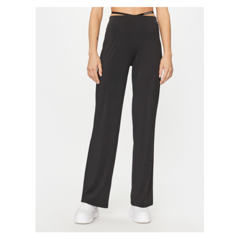 Calvin Klein Jeans Bavlnené nohavice J20J221919 Čierna Straight Fit