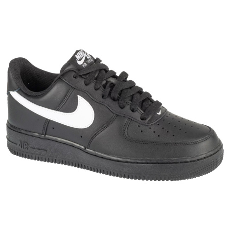 Čierne pánske tenisky Nike Air Force 1 07 FZ0627-010