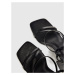 Pull&Bear Remienkové sandále  čierna