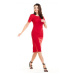 Vypasované dámske šaty červenej farby s krátkym rukávom
