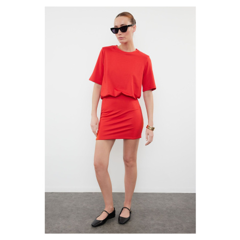 Trendyol Red Plain Soft Fabric Fitted Short Sleeve Stretchy Knitted Dress