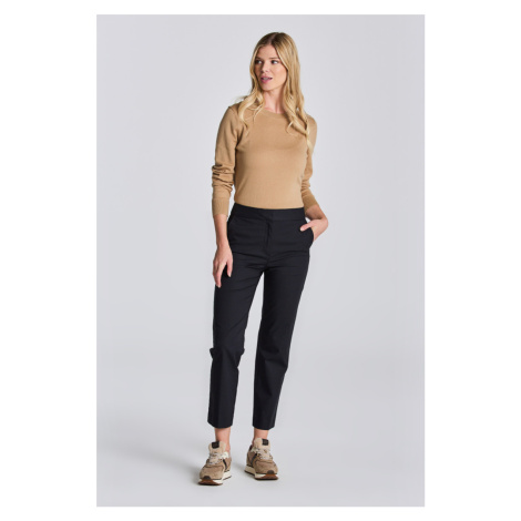 NOHAVICE GANT SLIM SLACK EBONY BLACK