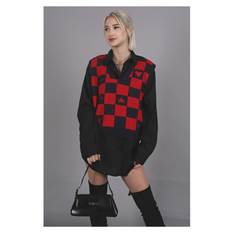 Madmext Women's Red V-Neck Checkered Pattern Regular Fit Sweater Women