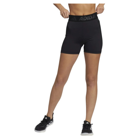 ČIERNE DÁMSKE BIKER SHORTS ADIDAS TECHFIT BADGE OF SPORT SHORT TIGHTS GL0689