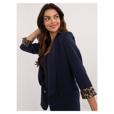 Navy blue blazer with lining