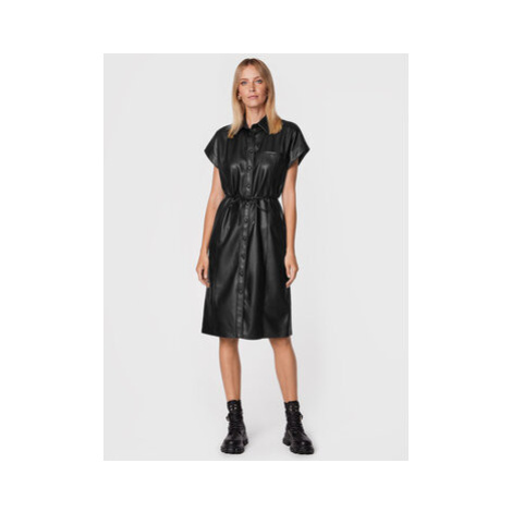 Sisley Šaty z imitácie kože 4MTMLV01Q Čierna Regular Fit