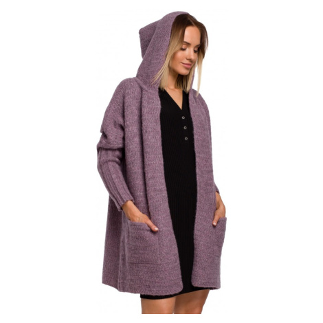 Pletený svetr s kapucí
