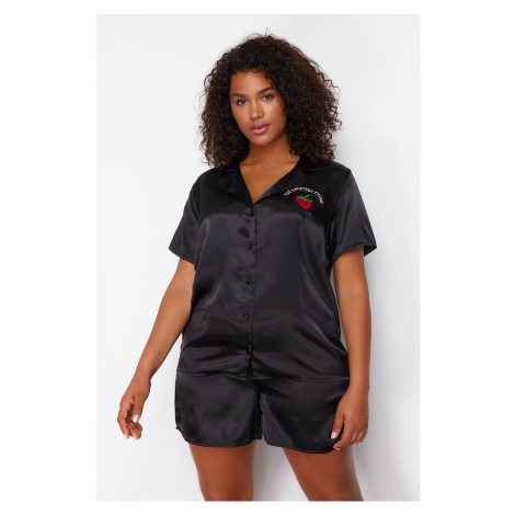 Trendyol Curve Black Strawberry Embroidered Shirt Collar Satin Pajama Set