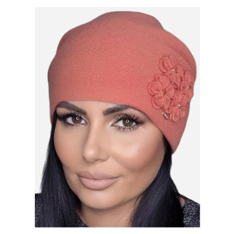 Dámske čiapky Kamea