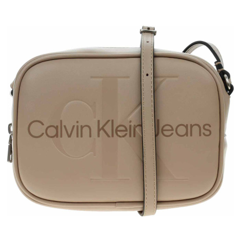 Calvin Klein dámská kabelka K60K610275 PBC Dune K60K610275 PBC