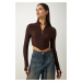 Happiness İstanbul Women's Brown Zippered Turtleneck Crop Knitted Blouse