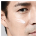 Shiseido Men Energizing Moisturizing Extra Light Fluid fluid s regeneračným účinkom pre mužov