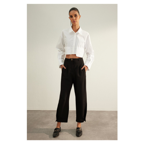 Trendyol Black Culotte prémiovej kvality široký gombík na nohavice detailné tkané nohavice