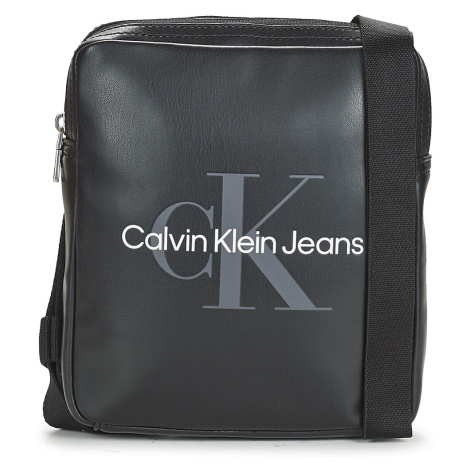 Calvin Klein Jeans  MONOGRAM SOFT REPORTER18  Vrecúška/Malé kabelky Čierna
