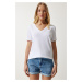 Happiness İstanbul Women's White V Neck Modal Knitted T-Shirt