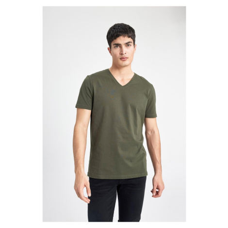 DEFACTO Slim Fit V-Neck Basic Short Sleeve T-Shirt