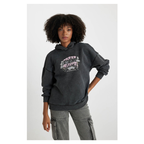 DEFACTO Oversize Fit Wide Mold Back Printed Hooded Thick Washed Faded Effect Sweatshirt