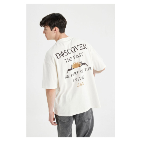 DEFACTO Oversize Fit Crew Neck Back Printed Short Sleeve T-Shirt