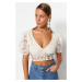 Trendyol Ecru Crop Knitted Blouse with Balloon Sleeves